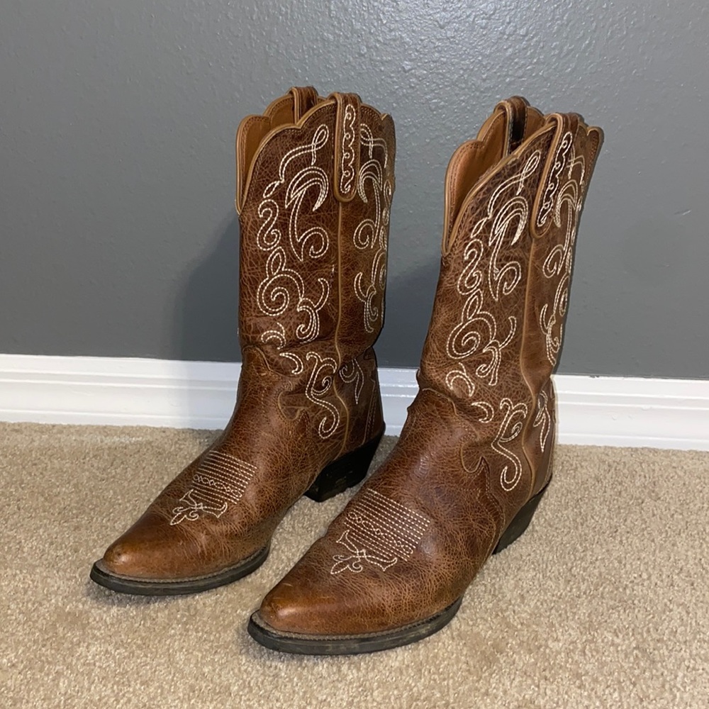 Women’s Justin Cowgirl Boots